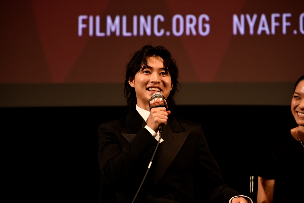 俳優の山﨑賢人