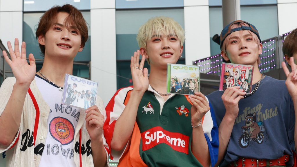 イベントに登場したDXTEEN