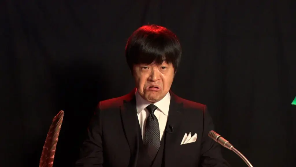 変顔するバカリズム