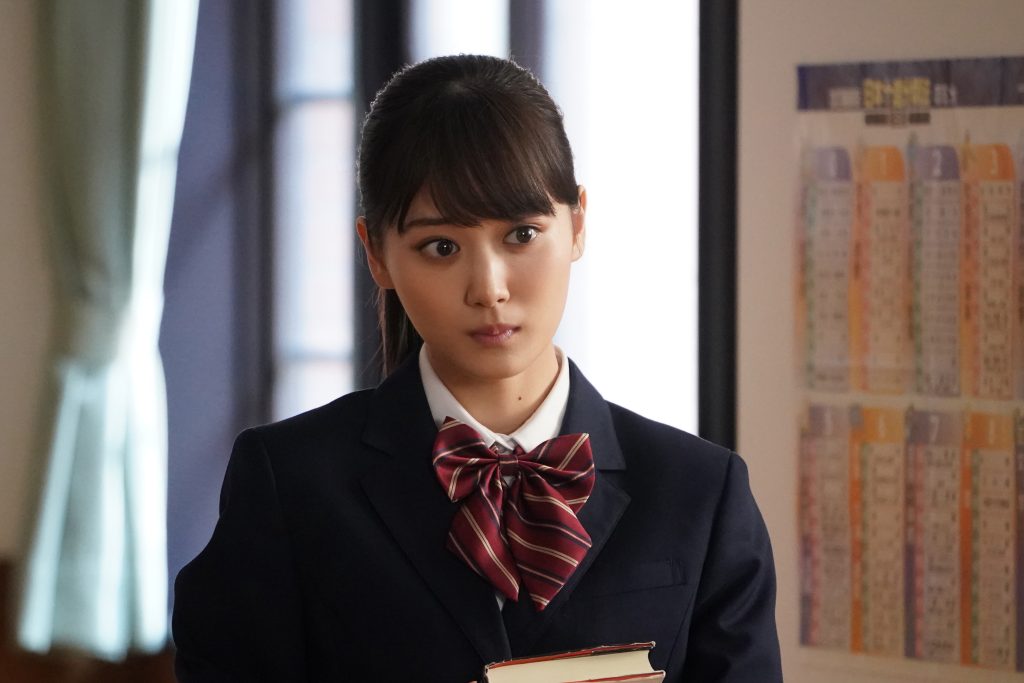 『降り積もれ孤独な死よ』の森燈子(山下美月)