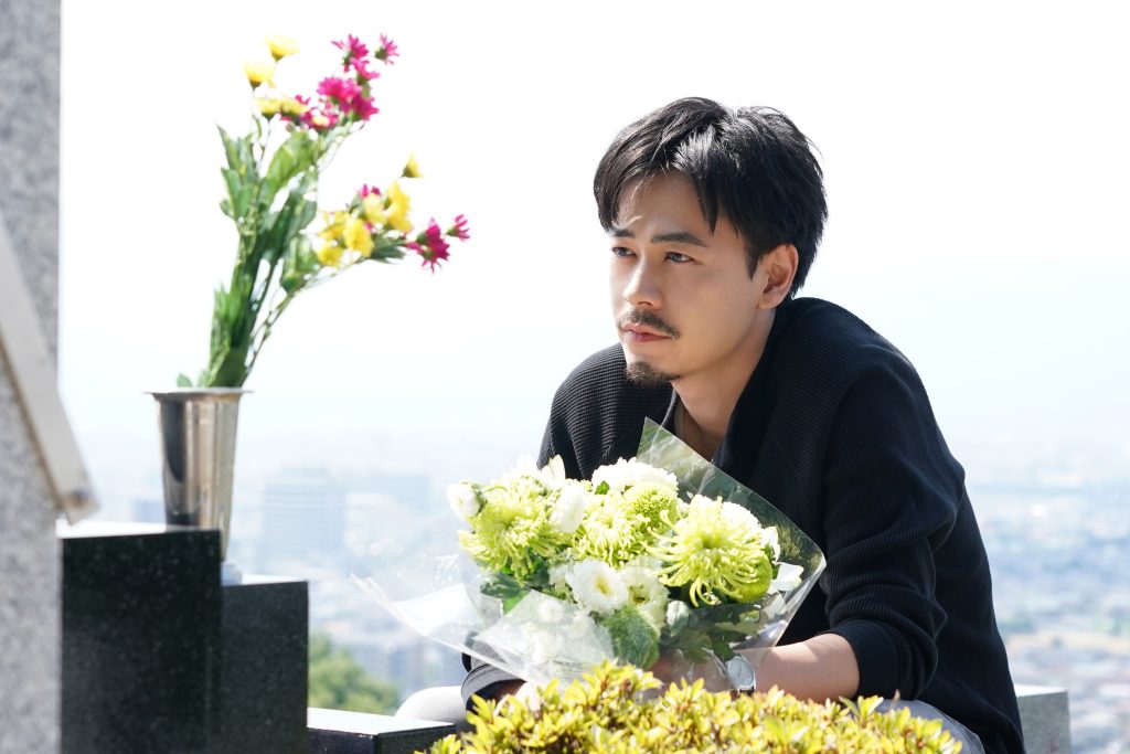 『降り積もれ孤独な死よ』の冴木仁(成田凌)