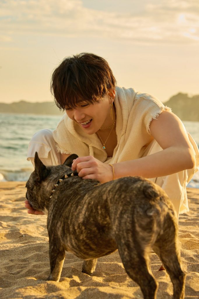 ジュエリーブランドIRIEBEACH(アイリ―ビーチ)の新作WEB CMの八木勇征
