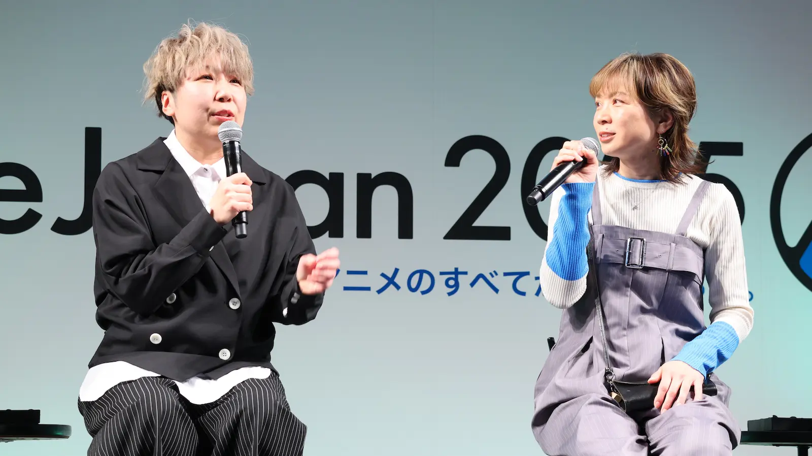 山口眞弓と野田順子の写真