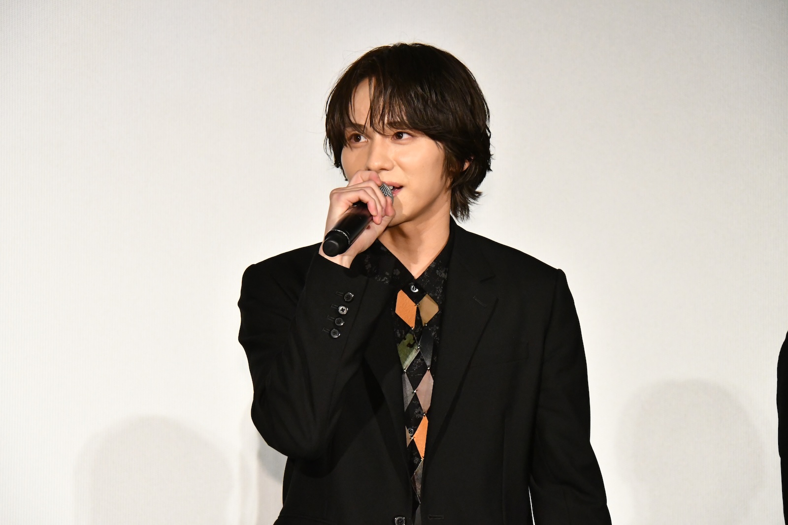 映画『見える子ちゃん』の完成披露イベントに出席した山下幸輝