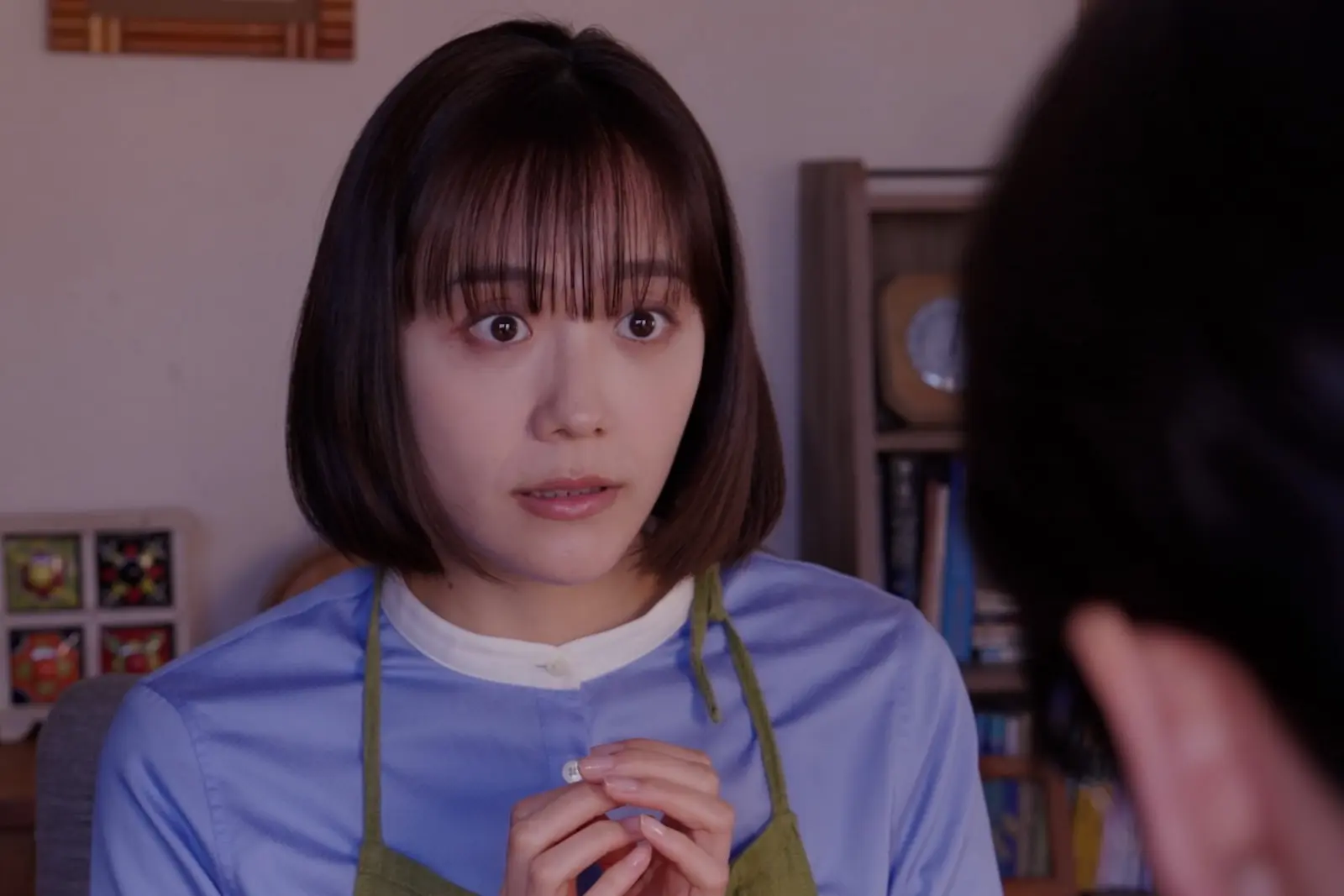 まき(松井愛莉)の写真