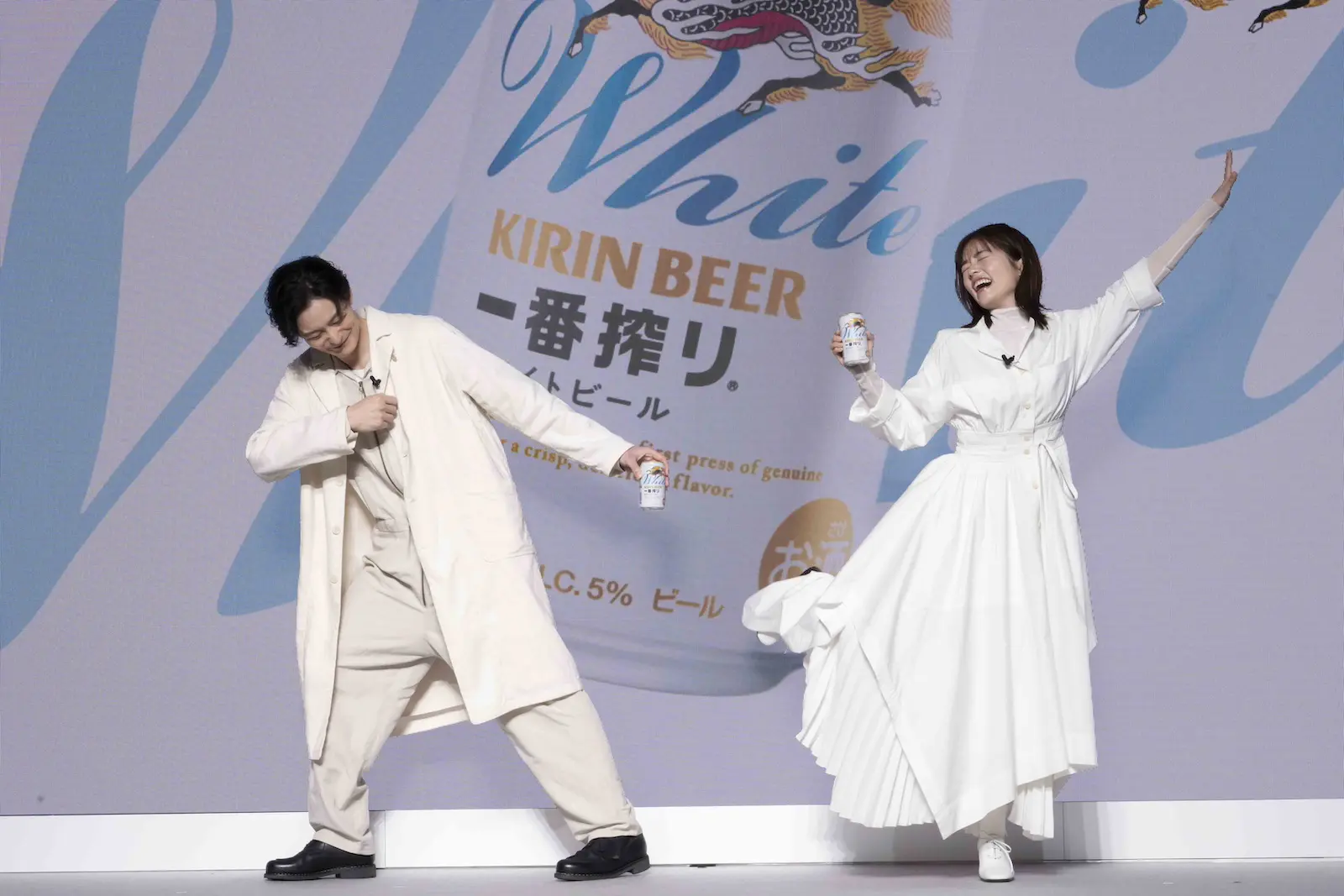 岡田将生と小芝風花の写真