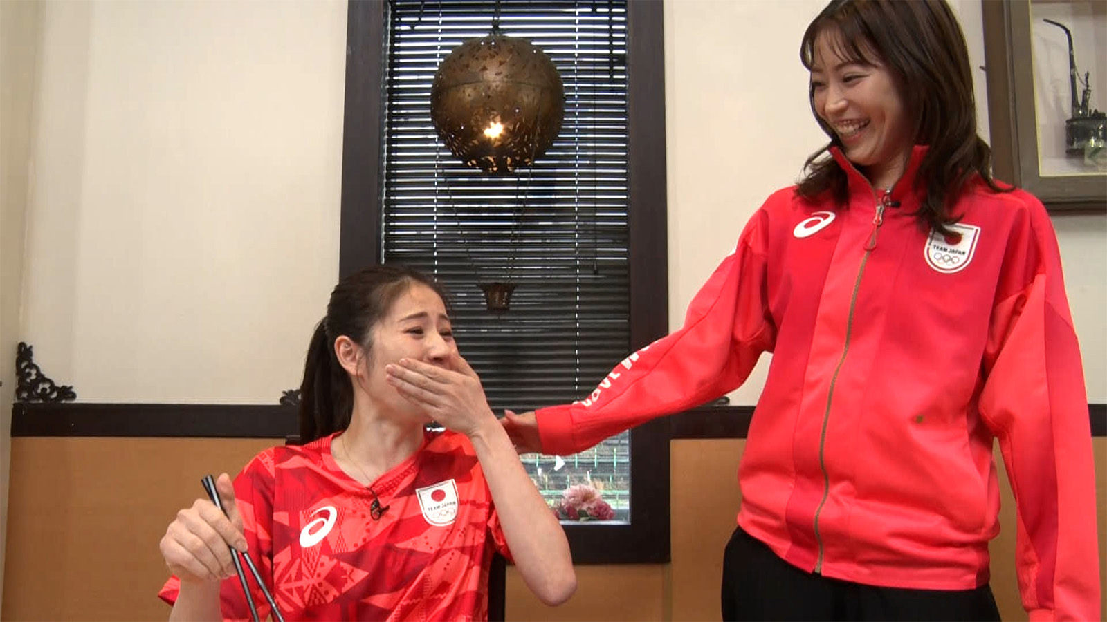 志田と松山の写真