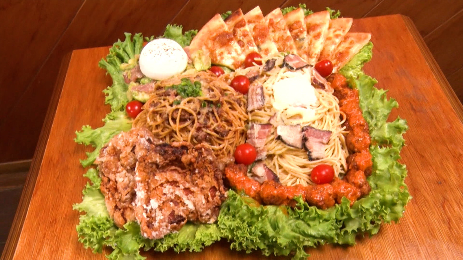 イタリアンパラダイス!ギガ盛りパスタプレート