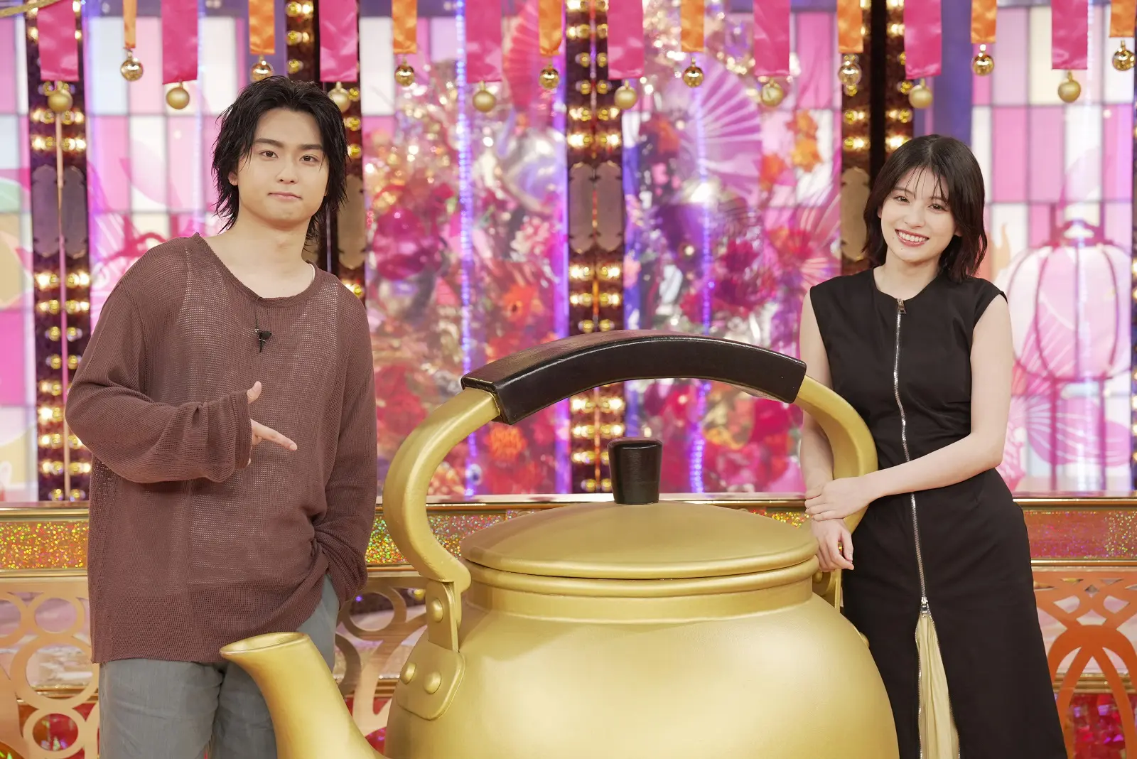 奥平大兼、出口夏希の写真