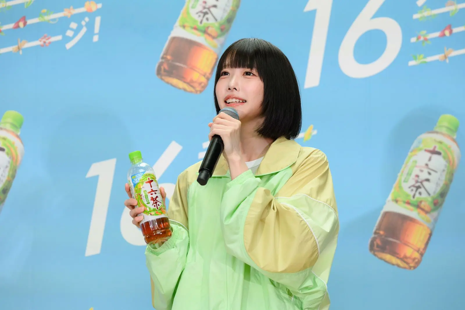 あのの写真
