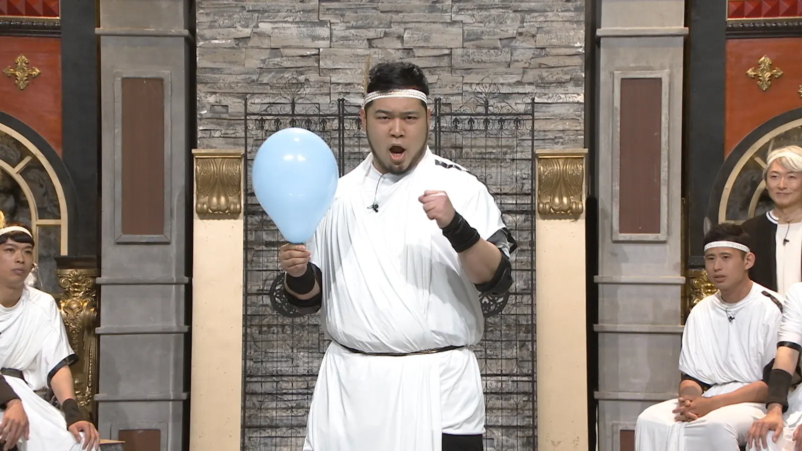 令和ロマン・松井ケムリの写真