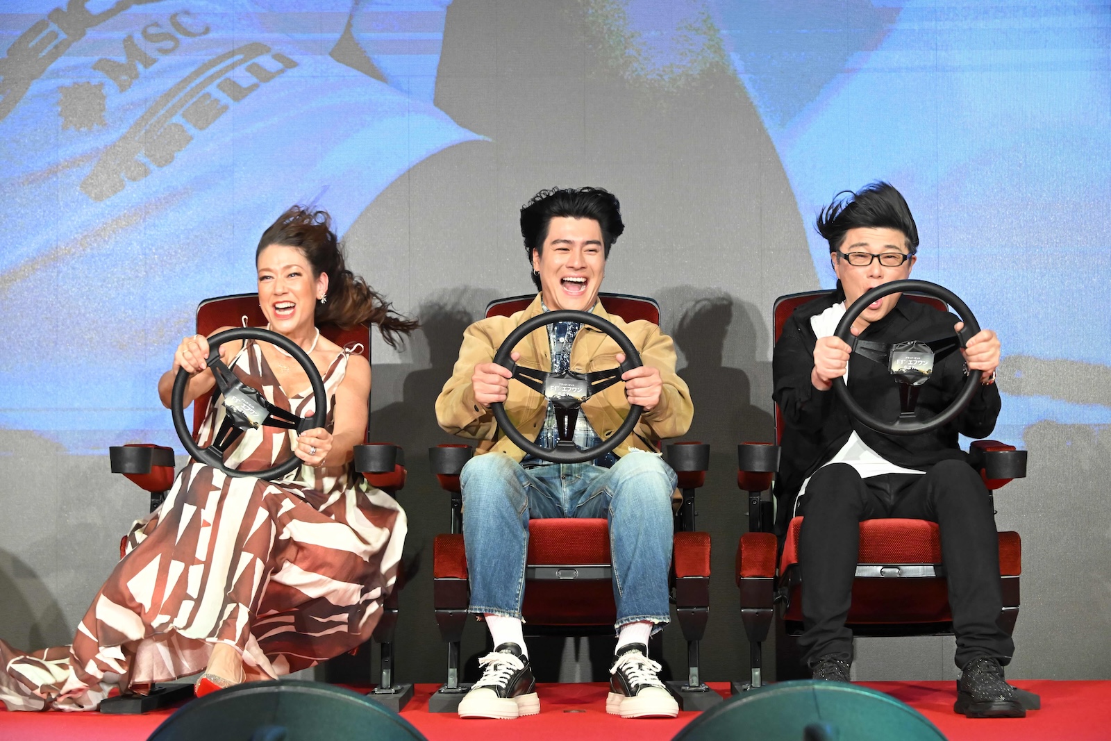 映画『F1®／エフワン』のぶっちぎれイベントに登壇した森本慎太郎（SixTONES）、森川智之、LiLiCo