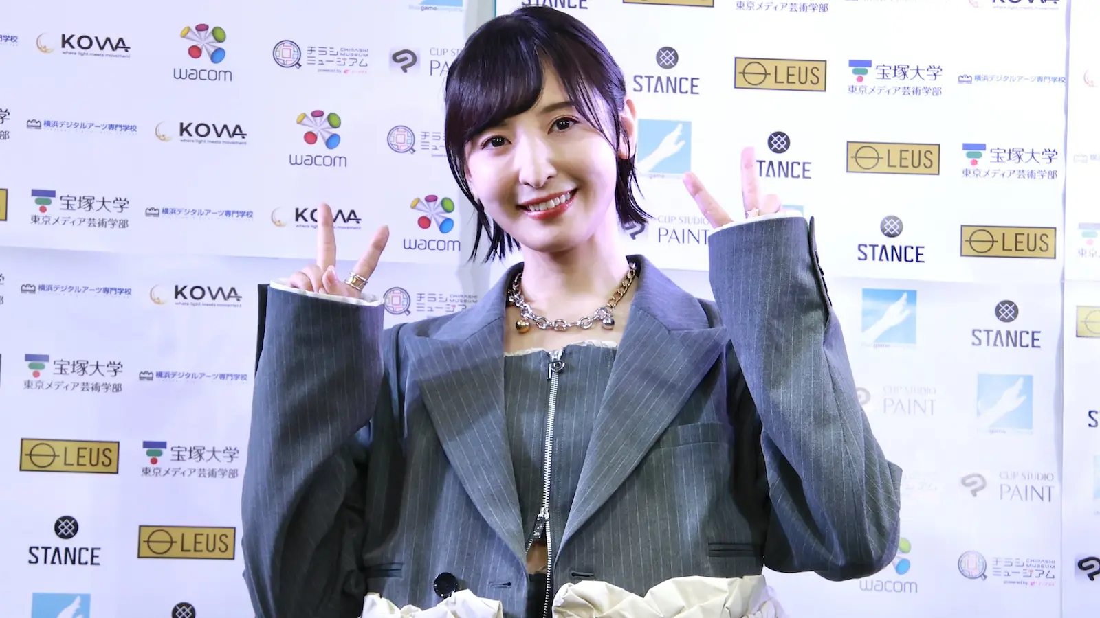 佐倉綾音の写真